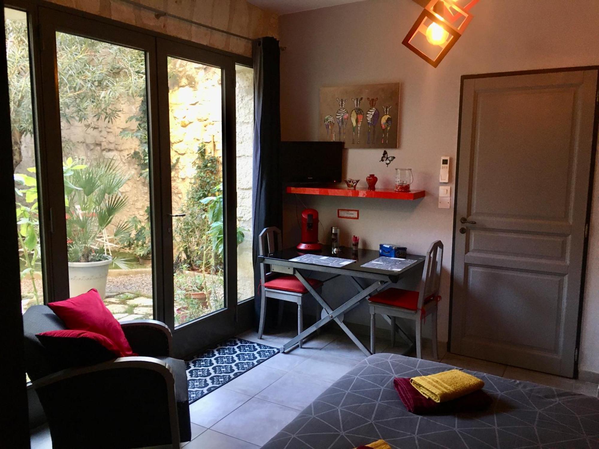 Chambre Sur Jardin Secret - Avignon Centre - Climatisee Exterior photo